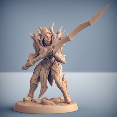 Sylvan warrior female with twohand sword AG
